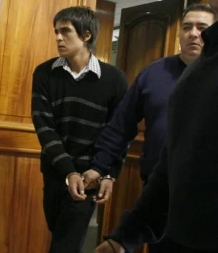 Confesó que ebrio y drogado mató al amigo, condenado. Confesó que ebrio y drogado mató al amigo, condenado.