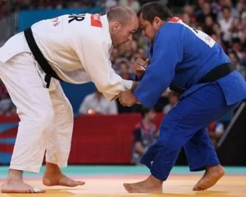 Lencina, de bronce Lencina, de bronce