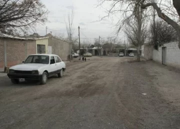 Volvieron a abrir una calle clave a la que le apareció un dueño Volvieron a abrir una calle clave a la que le apareció un dueño