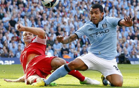 Carlos Tevez y Saviola, sinónimos del gol Carlos Tevez y Saviola, sinónimos del gol