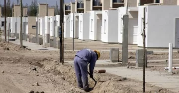 El 13 llega CFK: planean 4 inauguraciones en 3 horas El 13 llega CFK: planean 4 inauguraciones en 3 horas