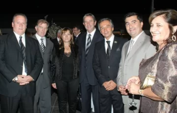 Esperan esta semana a Cobos Esperan esta semana a Cobos