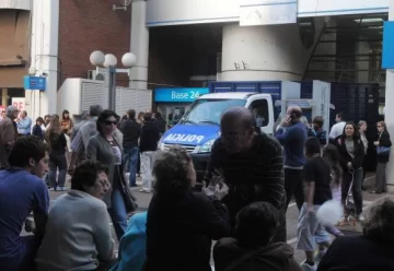 Una banda saqueó 77 cajas seguridad del Banco Macro Una banda saqueó 77 cajas seguridad del Banco Macro
