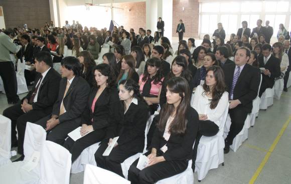 Egresados de la UCC Egresados de la UCC