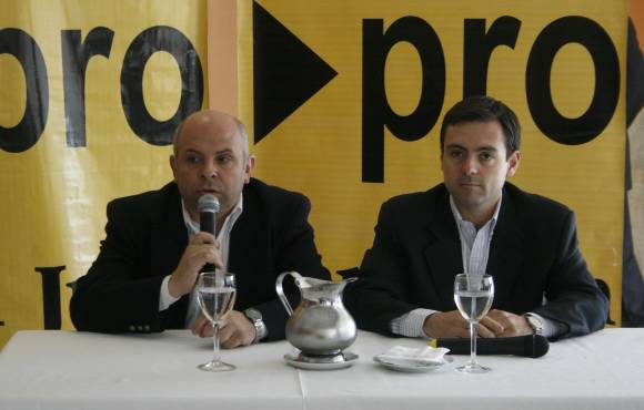 En el PRO dicen que si hay intervención, plantearán resistencia En el PRO dicen que si hay intervención, plantearán resistencia