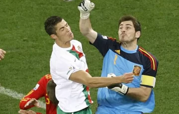 Ronaldo no sería feliz por Casillas Ronaldo no sería feliz por Casillas