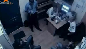 Brutal crimen de tres policías conmociona a Ucrania Brutal crimen de tres policías conmociona a Ucrania