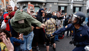 Incidentes en Madrid en una marcha contra el ajuste Incidentes en Madrid en una marcha contra el ajuste