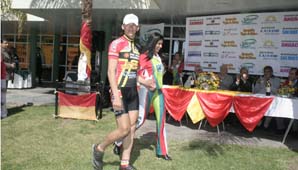 La Agrupación Virgen de Fátima presentó nuevo equipo La Agrupación Virgen de Fátima presentó nuevo equipo