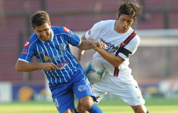 Colón mereció algo más con el Tomba Colón mereció algo más con el Tomba