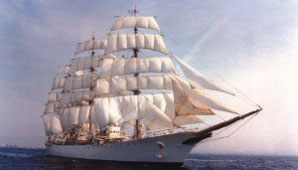 Viceministros viajan en busca de la Fragata Libertad Viceministros viajan en busca de la Fragata Libertad