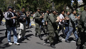 Los Jefes de la Prefectura y de la Gendarmería pusieron su renuncia a disposición Los Jefes de la Prefectura y de la Gendarmería pusieron su renuncia a disposición