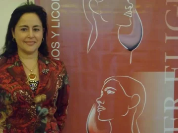 Ellas prefieren los tintos jóvenes y los espumantes Ellas prefieren los tintos jóvenes y los espumantes