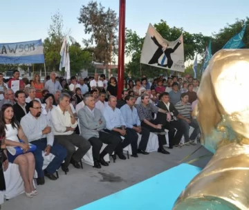 Una plaza con nueva imagen y nombre Una plaza con nueva imagen y nombre