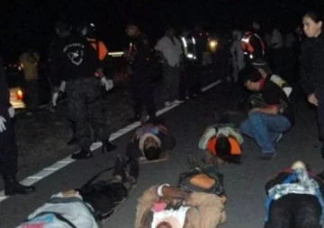 Chofer provoca una tragedia por un SMS Chofer provoca una tragedia por un SMS