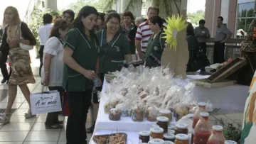 La Plaza Seca fue un paseo de artesanos La Plaza Seca fue un paseo de artesanos