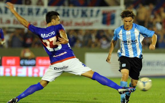 Racing dejó pasar el tren Racing dejó pasar el tren