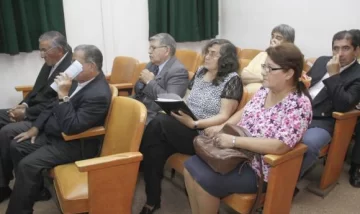 Ayudas sociales: 4 exconcejales, a juicio oral y público el jueves Ayudas sociales: 4 exconcejales, a juicio oral y público el jueves