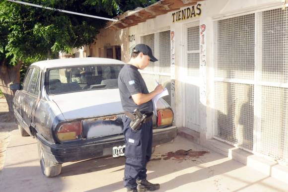 Creen que asesinaron por error a un joven en Capital Creen que asesinaron por error a un joven en Capital