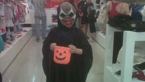 Halloween: pese al rechazo de algunos, los chicos se divirtieron Halloween: pese al rechazo de algunos, los chicos se divirtieron