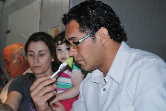 Comenzó la cosecha de melón en Media Agua con cata incluida Comenzó la cosecha de melón en Media Agua con cata incluida