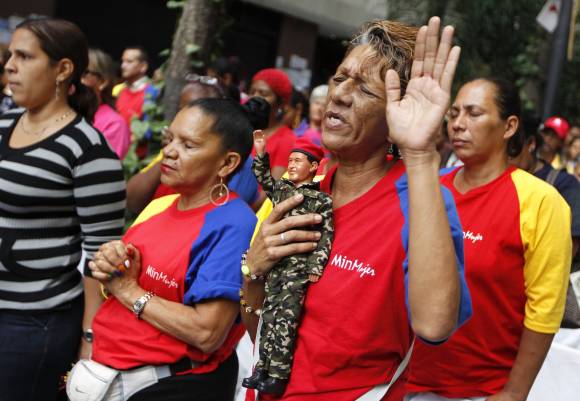 Incertidumbre por la operación a Hugo Chávez en Cuba Incertidumbre por la operación a Hugo Chávez en Cuba