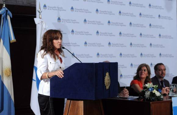 UNESCO premió a una sanjuanina por un proyecto sobre sismos UNESCO premió a una sanjuanina por un proyecto sobre sismos