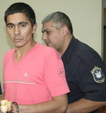 Casi asesinó a un enfermo y encañonó a su mamá, cárcel Casi asesinó a un enfermo y encañonó a su mamá, cárcel