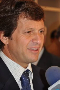 Pin de Diamante para Gabriel Goldstein Pin de Diamante para Gabriel Goldstein