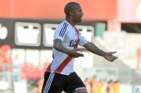 Sánchez criticó duro a Almeyda Sánchez criticó duro a Almeyda