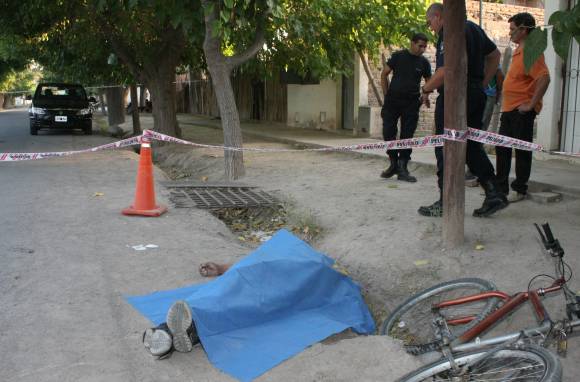 Caucete: matan de un tiro a un obrero padre de 5 hijos Caucete: matan de un tiro a un obrero padre de 5 hijos