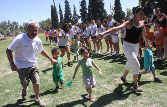 Un maratón para juntar juguetes Un maratón para juntar juguetes