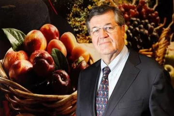 Ronald Bown aseguró que el dólar causa pérdidas por 330 millones Ronald Bown aseguró que el dólar causa pérdidas por 330 millones