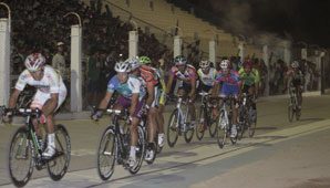 Rápido viaje de Este a Oeste Rápido viaje de Este a Oeste