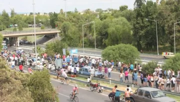 Zamora fue empujado por el aliento popular Zamora fue empujado por el aliento popular