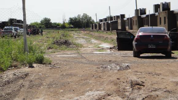 Luego de las inundaciones, intentaron usurpar un barrio del IPV Luego de las inundaciones, intentaron usurpar un barrio del IPV