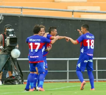 Tigre ganó de la mano de Botta Tigre ganó de la mano de Botta