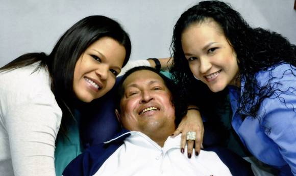 Difunden unas inéditas fotos de Hugo Chávez Difunden unas inéditas fotos de Hugo Chávez