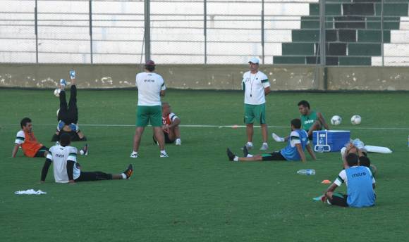 Perrone no toca nada en el equipo Perrone no toca nada en el equipo