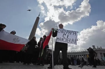 Empieza la despedida del Papa en el Vaticano Empieza la despedida del Papa en el Vaticano