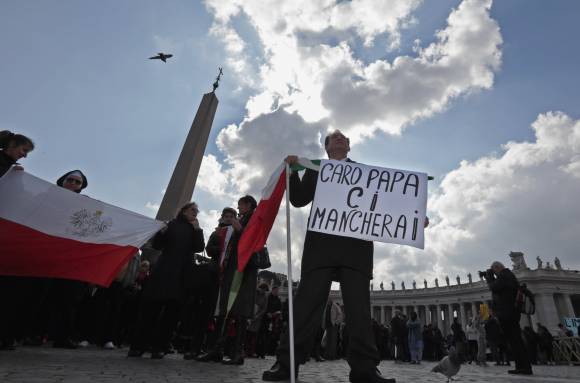 Empieza la despedida del Papa en el Vaticano Empieza la despedida del Papa en el Vaticano