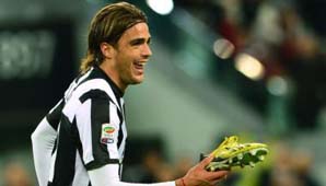 Metió el gol descalzo Metió el gol descalzo