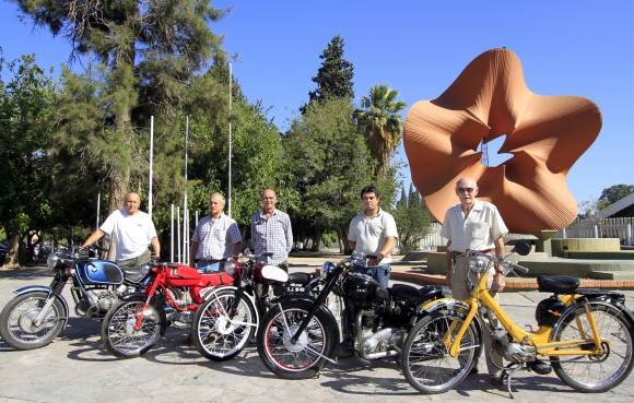 Historia en dos ruedas Historia en dos ruedas