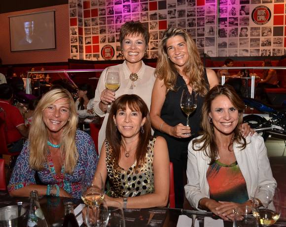 Agasajos en el Día de la Mujer Agasajos en el Día de la Mujer