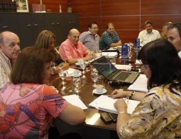 Docentes: la última oferta cayó bien a sindicalistas Docentes: la última oferta cayó bien a sindicalistas