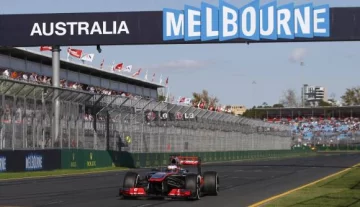 Acelerando en la madrugada Acelerando en la madrugada