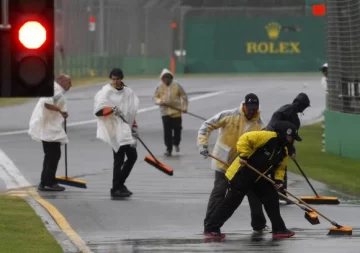 Sebastian Vettel largaba en punta Sebastian Vettel largaba en punta