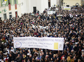 Al despedirse, le prometió ‘obediencia’ al futuro Papa Al despedirse, le prometió ‘obediencia’ al futuro Papa