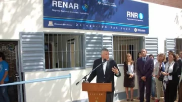 Inédito: civiles controlarán la conducta de los policías Inédito: civiles controlarán la conducta de los policías