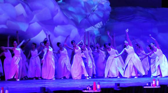 Escritores enojados porque el guión no será obra local Escritores enojados porque el guión no será obra local